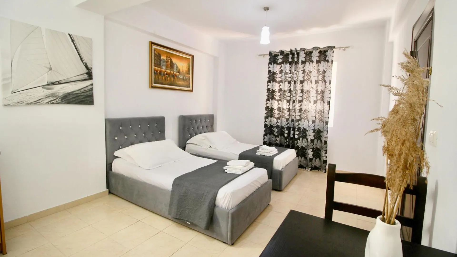 Ar Apartments Saranda