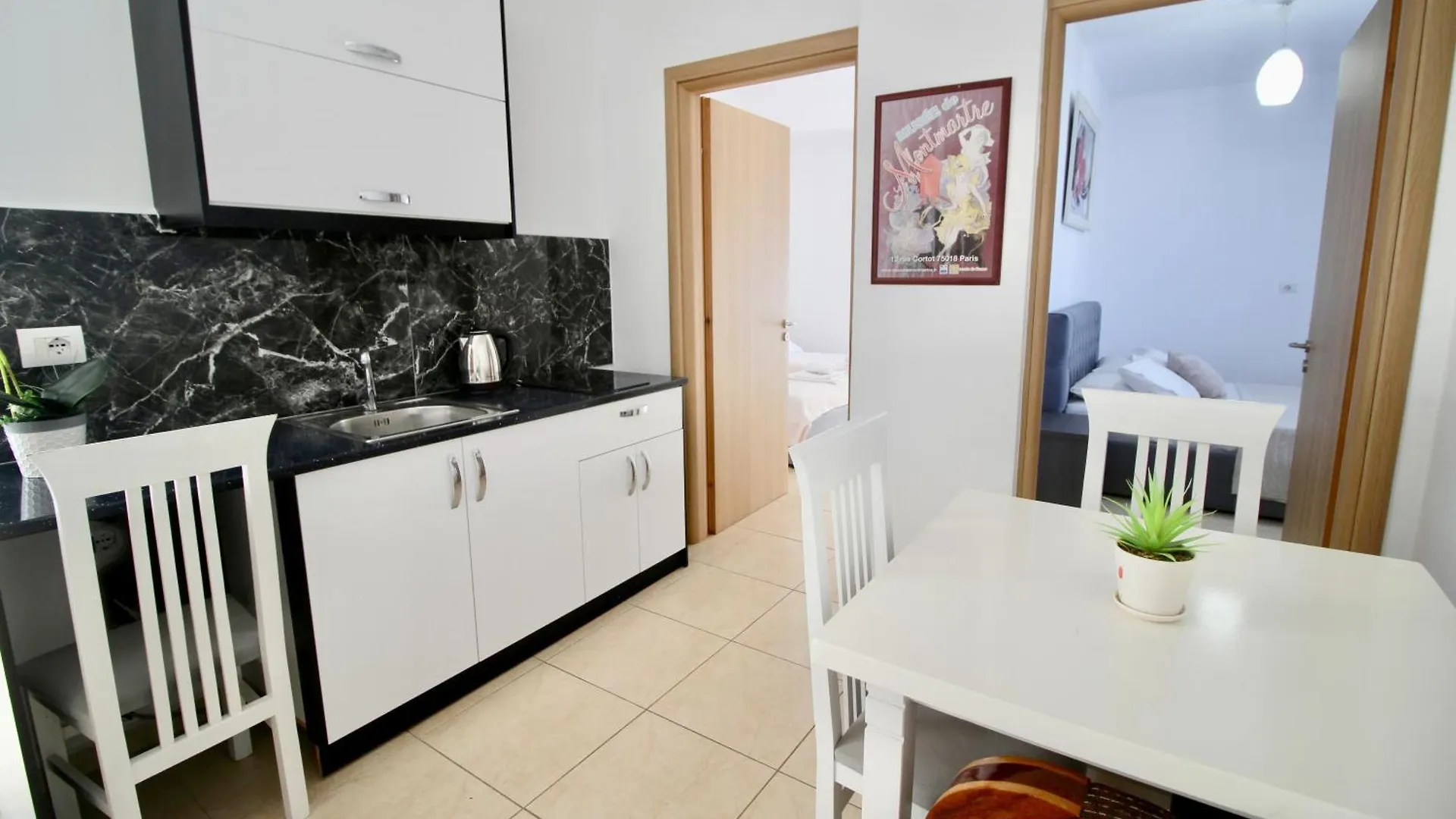 Ar Apartments Saranda