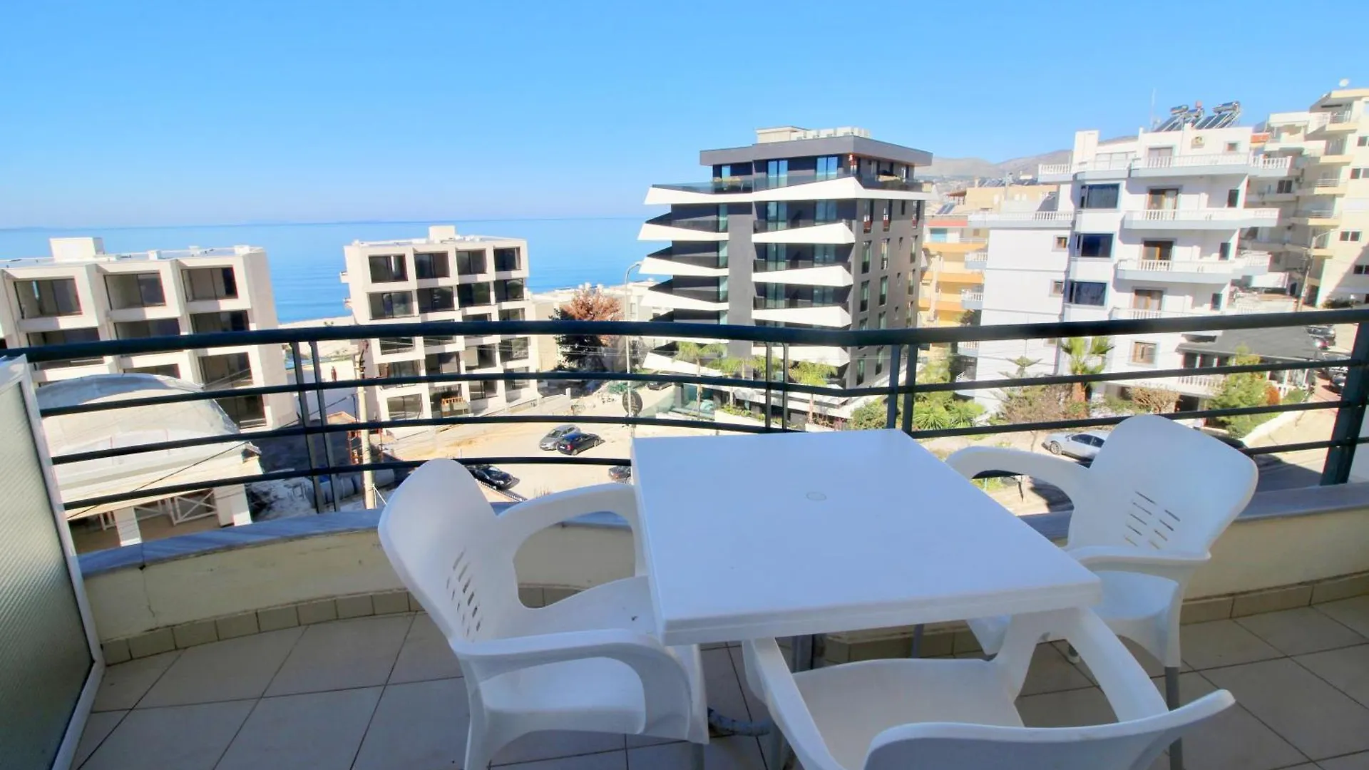 Ar Apartments Saranda